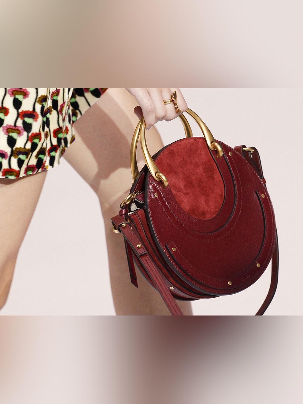 🔥100%Authentic Chloe Pixie Small Red Round Shoulder Crossbody Suede Leather Bag🔥